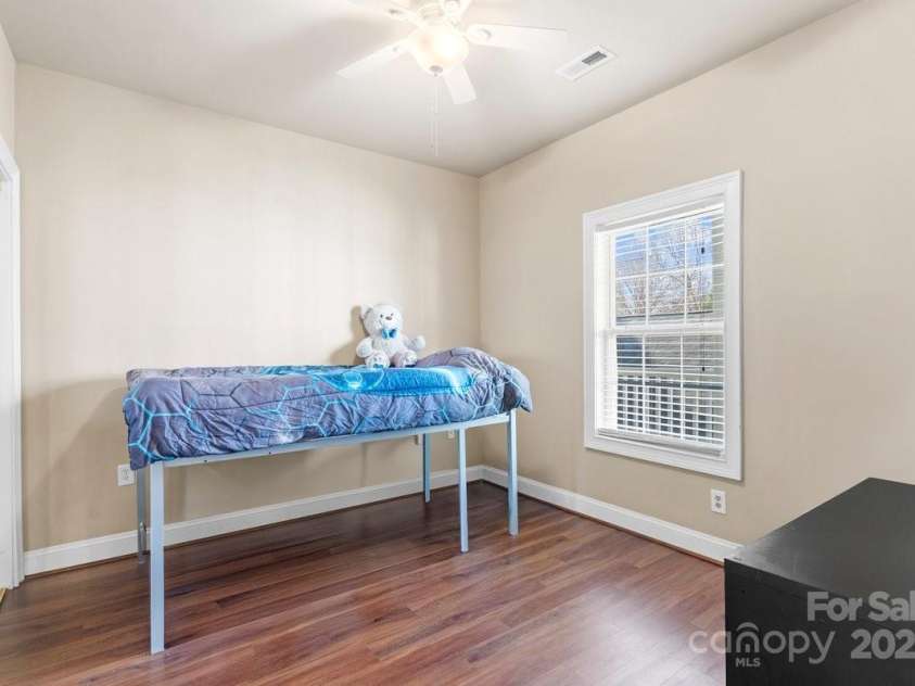 8923 Meadow Vista Road, Charlotte, NC 28213.  MLS# CAR4228042, YatesRealty ID 15237. 