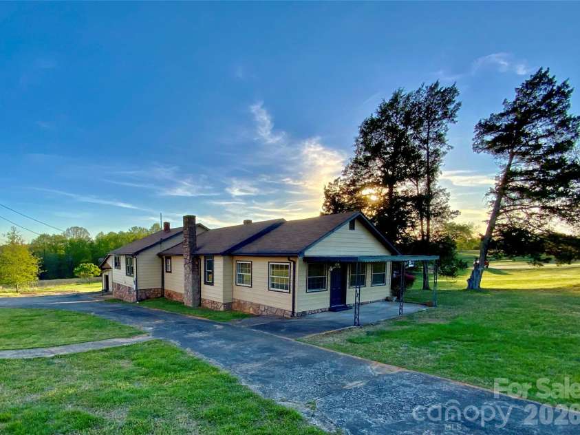 310 Horn Bottom Road, Forest City, NC 28043.  MLS# CAR4368443, YatesRealty ID 15238. 