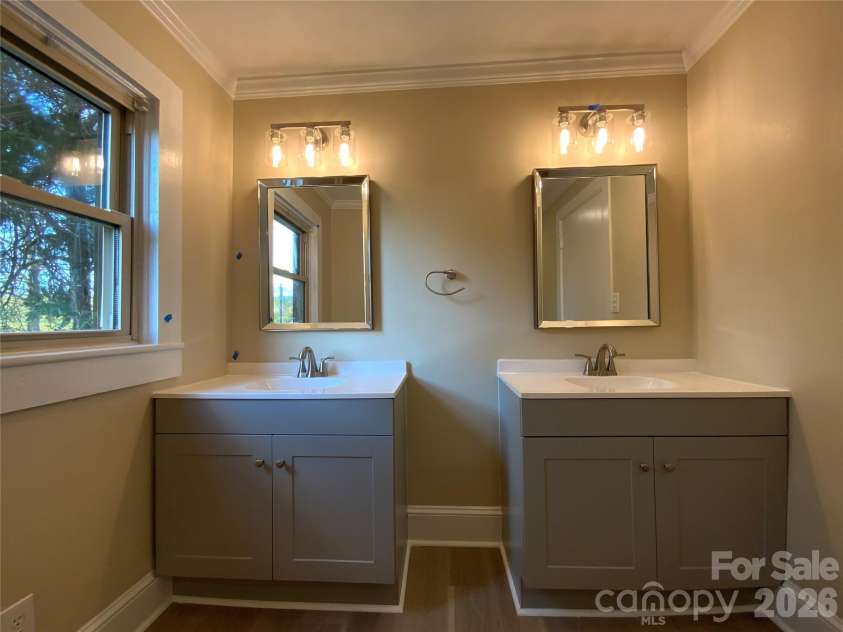 310 Horn Bottom Road, Forest City, NC 28043.  MLS# CAR4368443, YatesRealty ID 15238. 