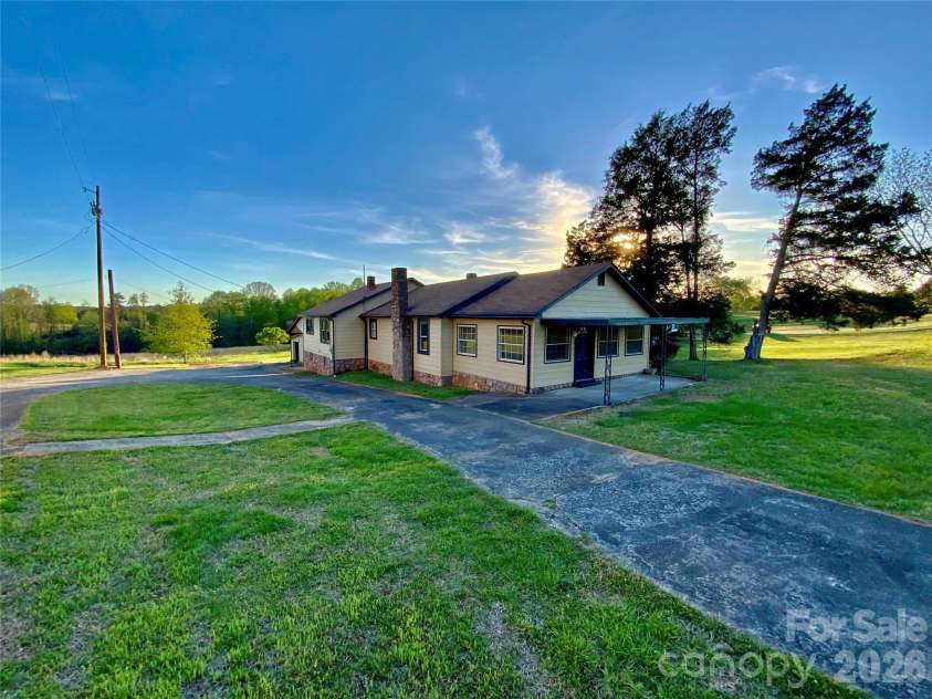 310 Horn Bottom Road, Forest City, NC 28043.  MLS# CAR4368443, YatesRealty ID 15238. 