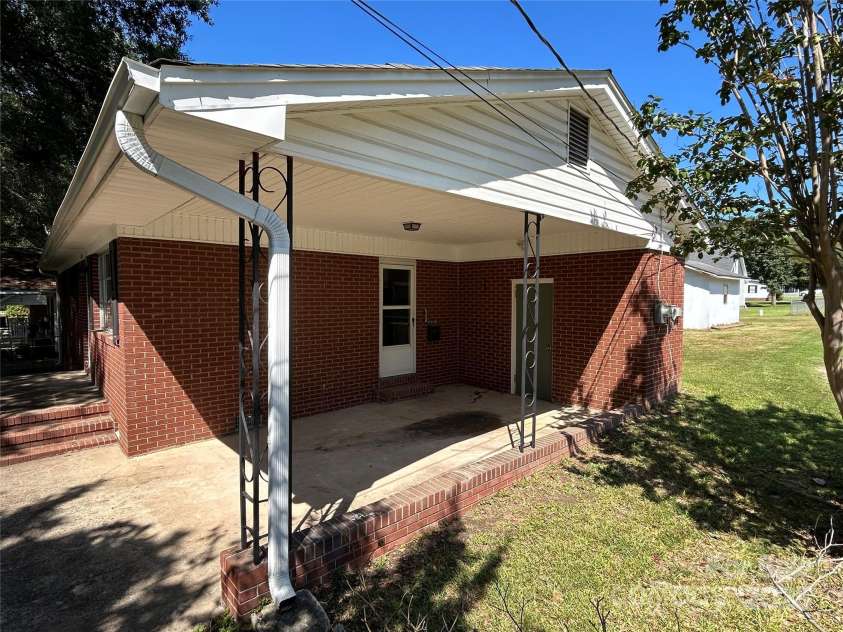 2218 5th Avenue, Gastonia, NC 28052.  MLS# CAR4300007, YatesRealty ID 1524. Carport