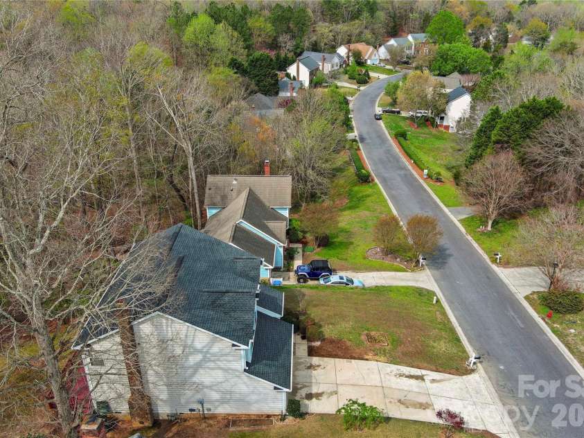12611 Diamond Drive, Pineville, NC 28134.  MLS# CAR4361382, YatesRealty ID 15240. 