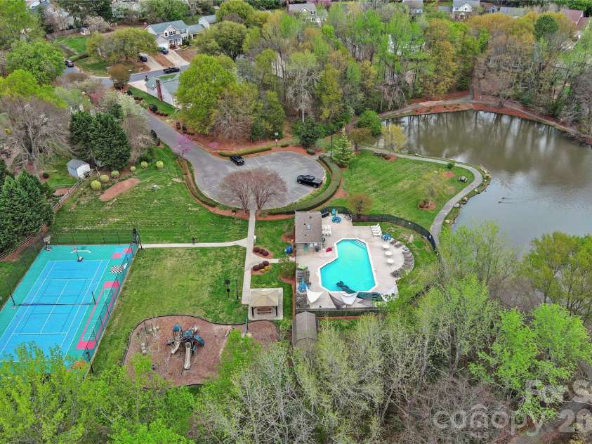 12611 Diamond Drive, Pineville, NC 28134.  MLS# CAR4361382, YatesRealty ID 15240. 