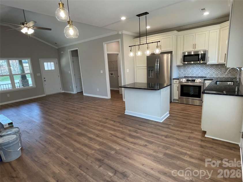 203 Willow Street, Stanley, NC 28164.  MLS# CAR4349588, YatesRealty ID 15241. 