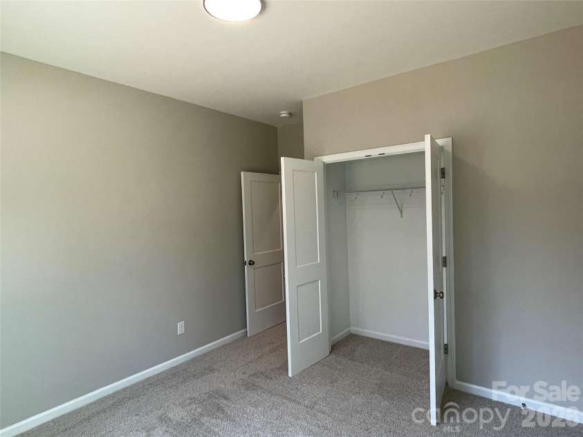 203 Willow Street, Stanley, NC 28164.  MLS# CAR4349588, YatesRealty ID 15241. 