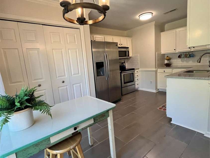 2653 Thistle Brook Drive, Concord, NC 28027.  MLS# CAR4371743, YatesRealty ID 15242. 