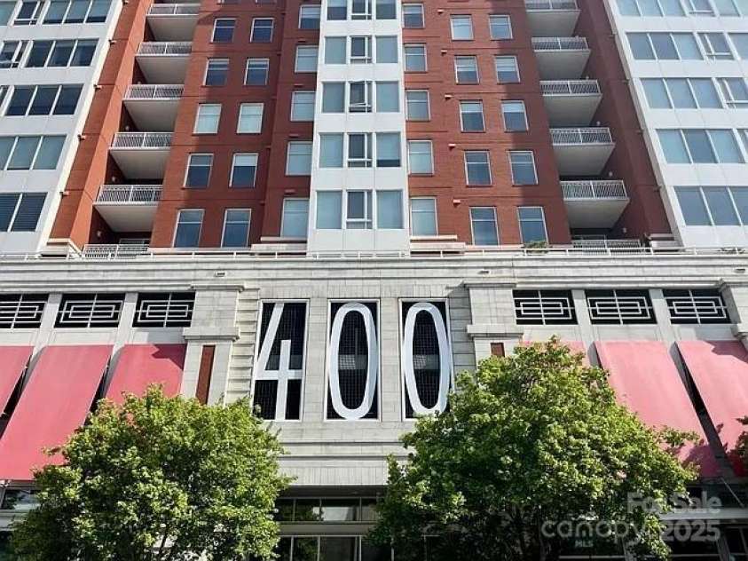 400 North Street, Raleigh, NC 27603.  MLS# CAR4259025, YatesRealty ID 15242. 