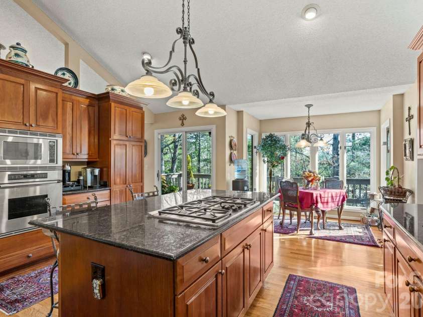 231 Greenleaf Drive, Flat Rock, NC 28731.  MLS# CAR4344397, YatesRealty ID 15243. 