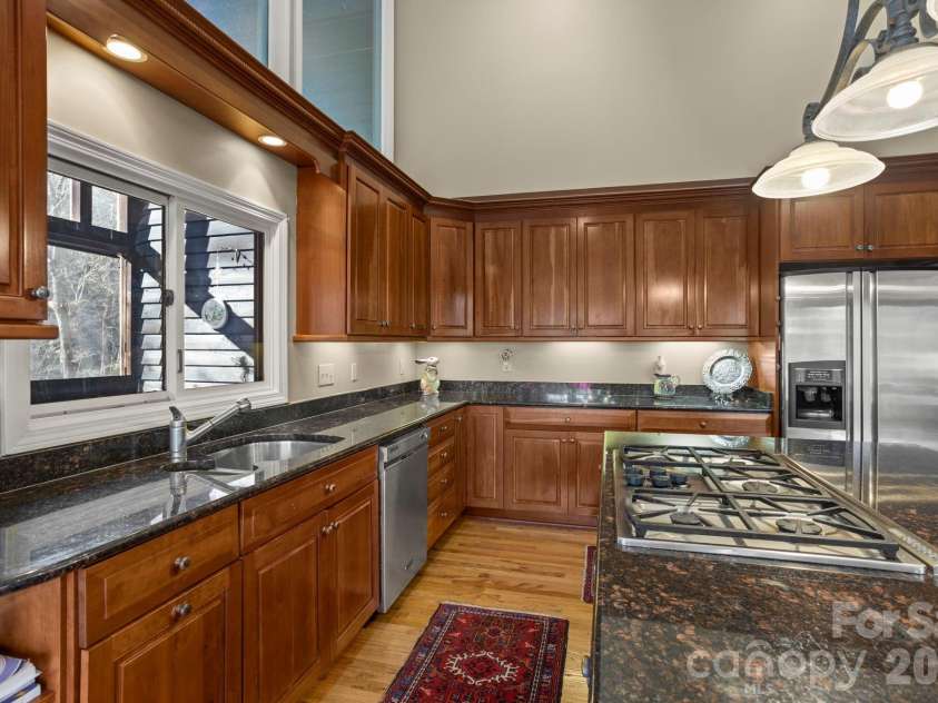 231 Greenleaf Drive, Flat Rock, NC 28731.  MLS# CAR4344397, YatesRealty ID 15243. 