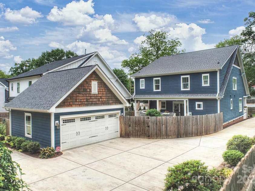 2829 Holt Street, Charlotte, NC 28205.  MLS# CAR4260071, YatesRealty ID 15243. Detached 2 car garage