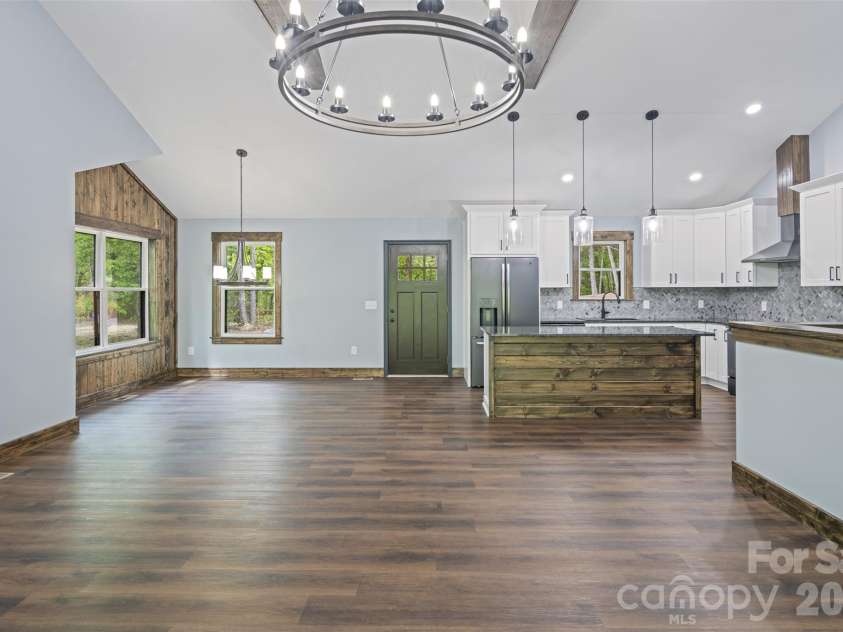 115 Pine Burr Drive, Purlear, NC 28665.  MLS# CAR4374403, YatesRealty ID 15245. 