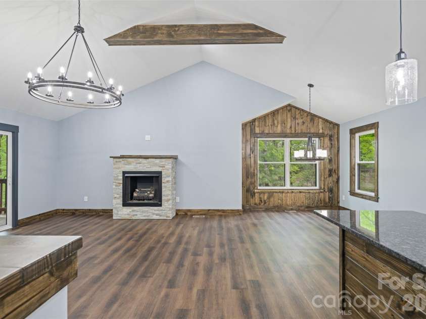 115 Pine Burr Drive, Purlear, NC 28665.  MLS# CAR4374403, YatesRealty ID 15245. 