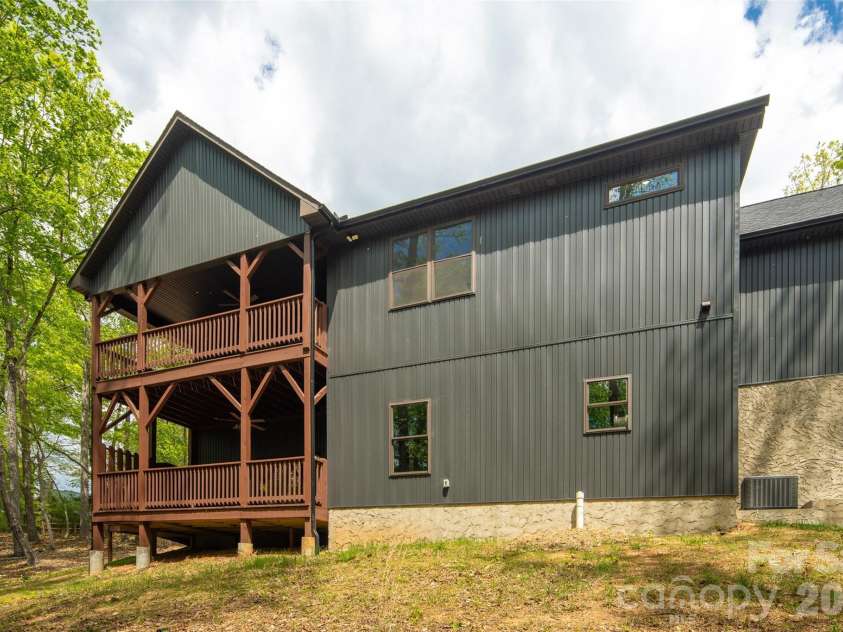 115 Pine Burr Drive, Purlear, NC 28665.  MLS# CAR4374403, YatesRealty ID 15245. 