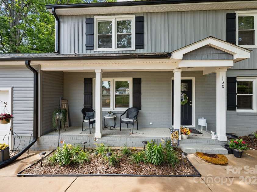 130 Cherokee Lane, Salisbury, NC 28147.  MLS# CAR4249287, YatesRealty ID 15245. 