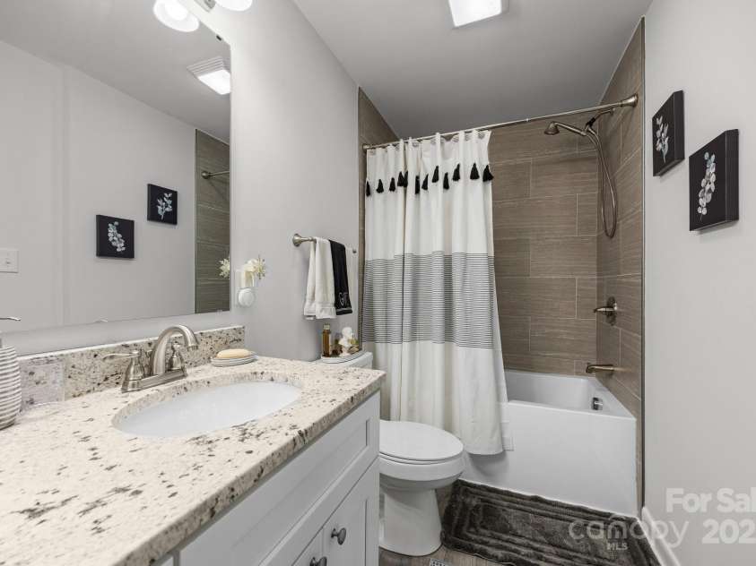 130 Cherokee Lane, Salisbury, NC 28147.  MLS# CAR4249287, YatesRealty ID 15245. 