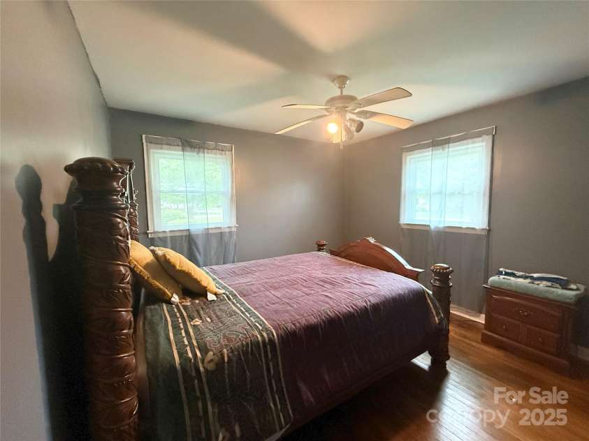 101 Windsor Drive, Cheraw, SC 29520.  MLS# CAR4262962, YatesRealty ID 15248. 