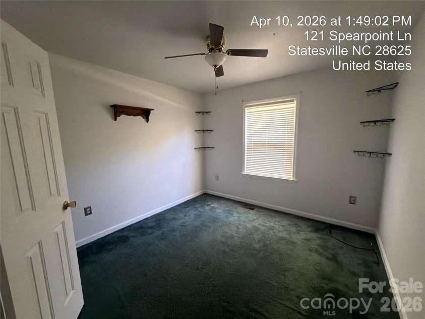 121 Spearpoint Lane, Statesville, NC 28625.  MLS# CAR4374440, YatesRealty ID 15248. 