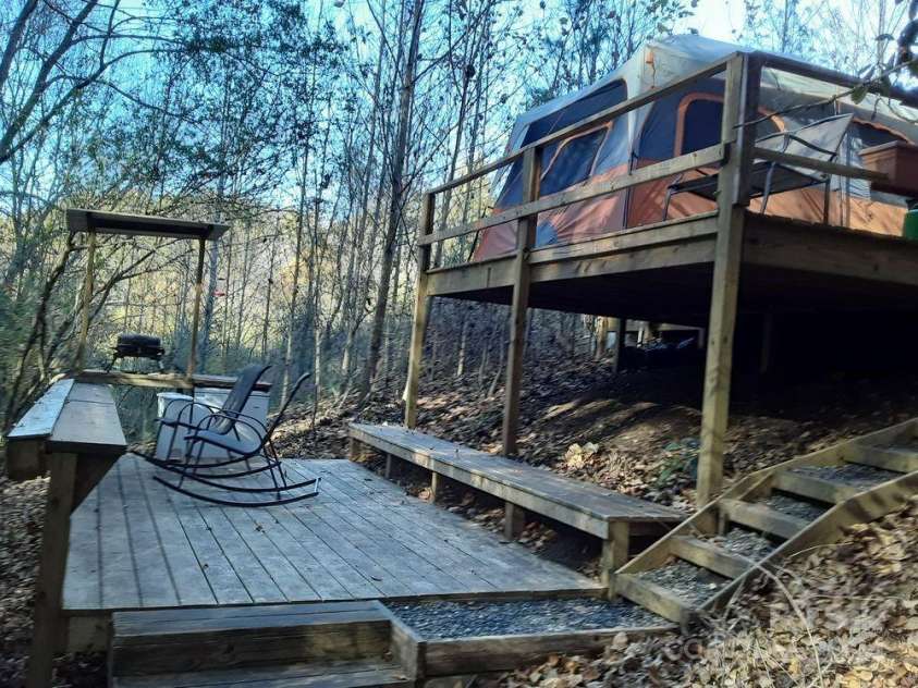 2200 Walnut Creek Road, Marshall, NC 28753.  MLS# CAR4200860, YatesRealty ID 1525. 