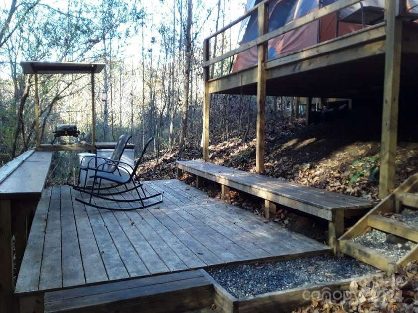 2200 Walnut Creek Road, Marshall, NC 28753.  MLS# CAR4200860, YatesRealty ID 1525. 