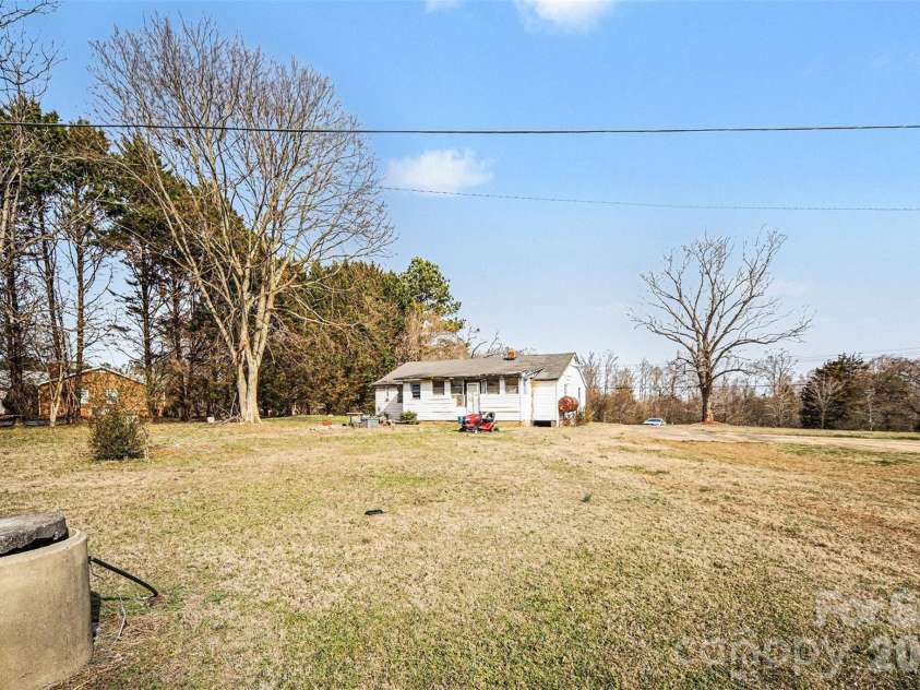 5191 Fewell Road, Clover, SC 29710.  MLS# CAR4343194, YatesRealty ID 1525. 