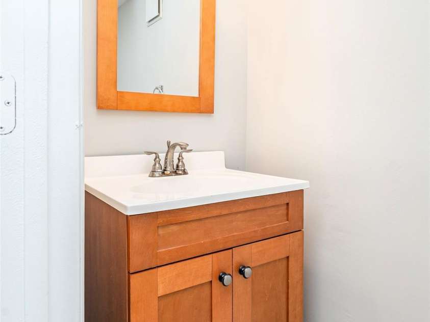 8005 Horse Chestnut Lane, Charlotte, NC 28277.  MLS# CAR4262727, YatesRealty ID 1525. 