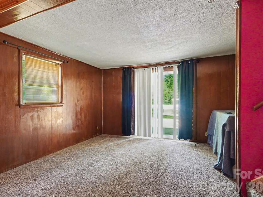 314 Westham Ridge Road, Charlotte, NC 28217.  MLS# CAR4373992, YatesRealty ID 15250. 