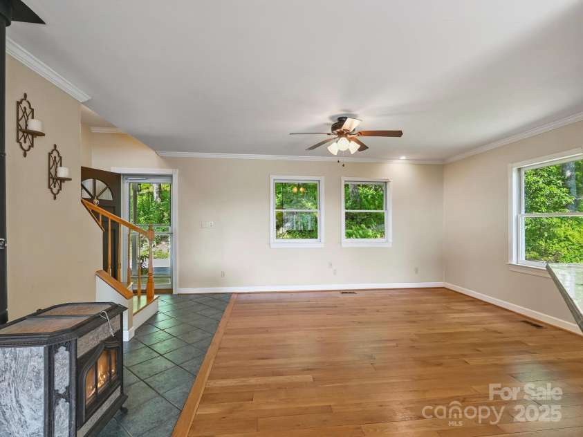 58 Randall Drive, Fairview, NC 28730.  MLS# CAR4263222, YatesRealty ID 15251. 