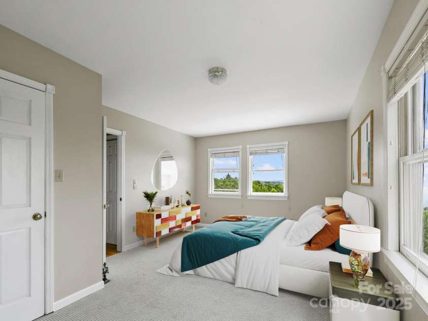 58 Randall Drive, Fairview, NC 28730.  MLS# CAR4263222, YatesRealty ID 15251. 