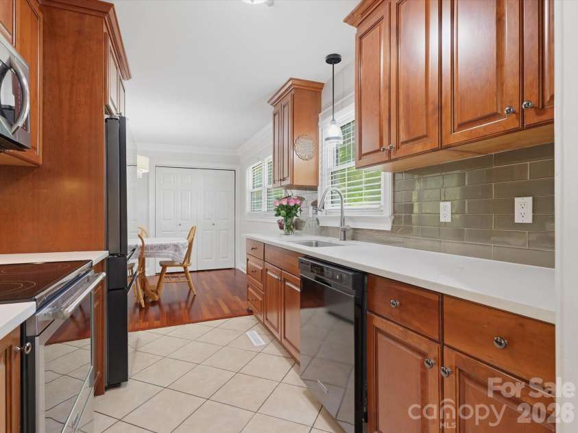 217 Hughey Drive, Gastonia, NC 28056.  MLS# CAR4374482, YatesRealty ID 15252. 