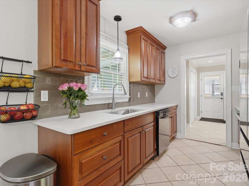 217 Hughey Drive, Gastonia, NC 28056.  MLS# CAR4374482, YatesRealty ID 15252. 