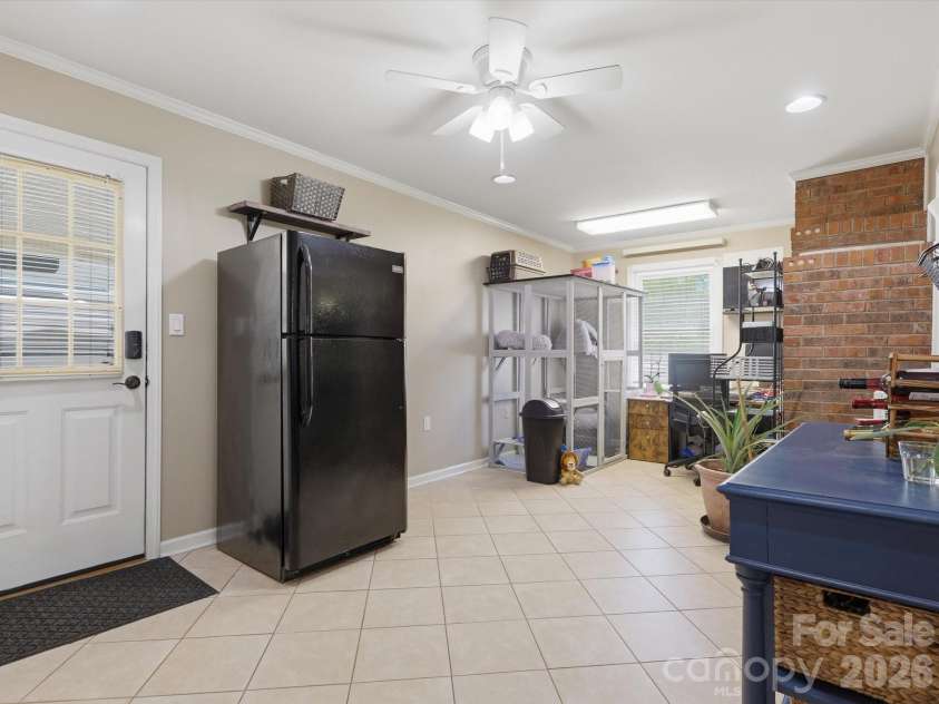 217 Hughey Drive, Gastonia, NC 28056.  MLS# CAR4374482, YatesRealty ID 15252. 