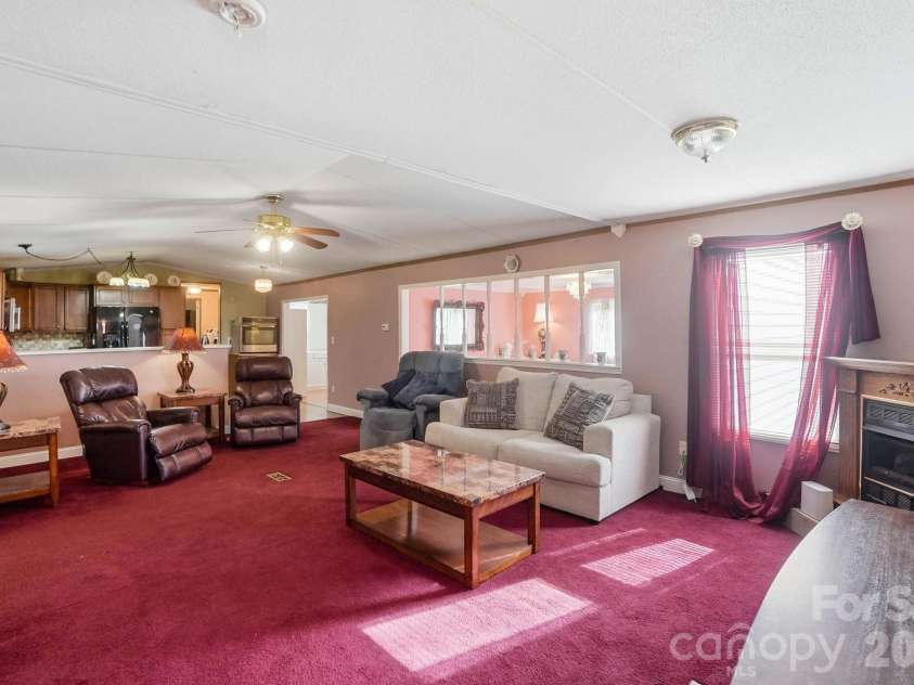 2909 Balkan Drive, York, SC 29745.  MLS# CAR4374505, YatesRealty ID 15253. 