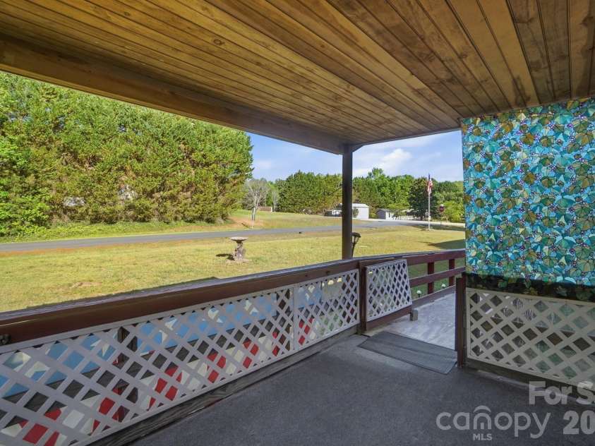 2909 Balkan Drive, York, SC 29745.  MLS# CAR4374505, YatesRealty ID 15253. 