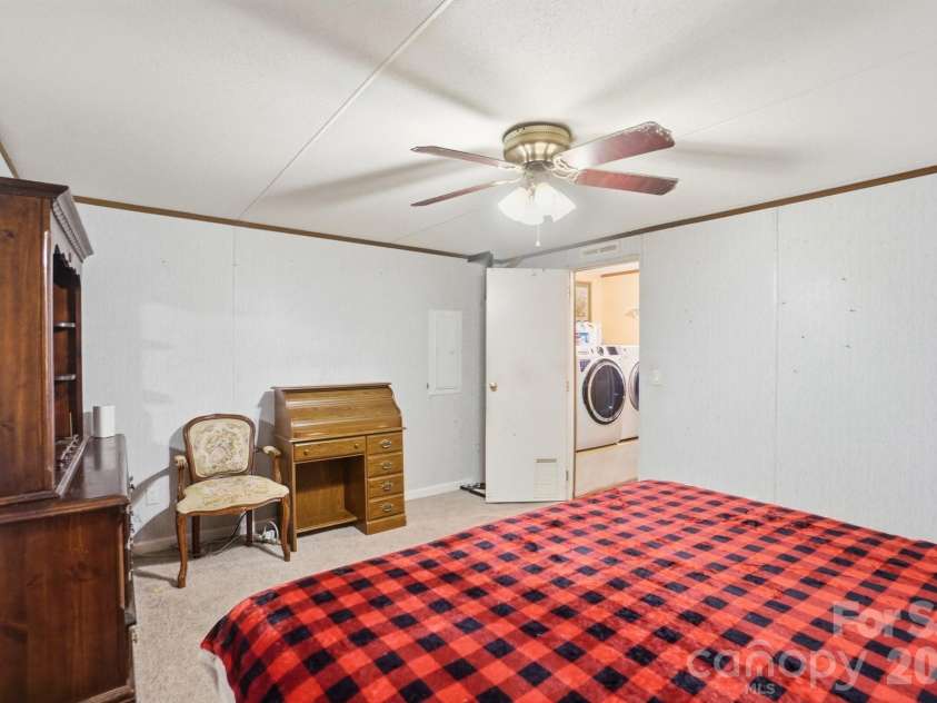 2909 Balkan Drive, York, SC 29745.  MLS# CAR4374505, YatesRealty ID 15253. 