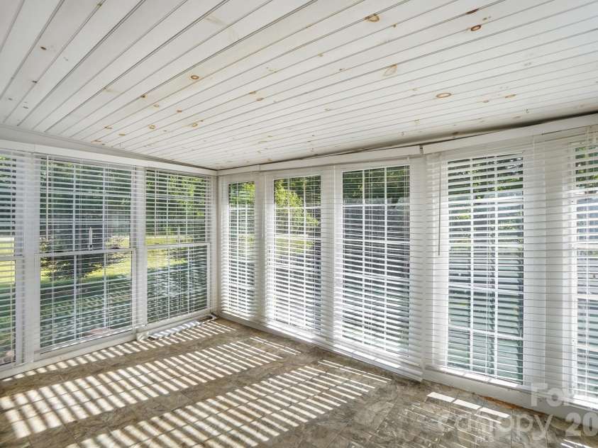 2909 Balkan Drive, York, SC 29745.  MLS# CAR4374505, YatesRealty ID 15253. 