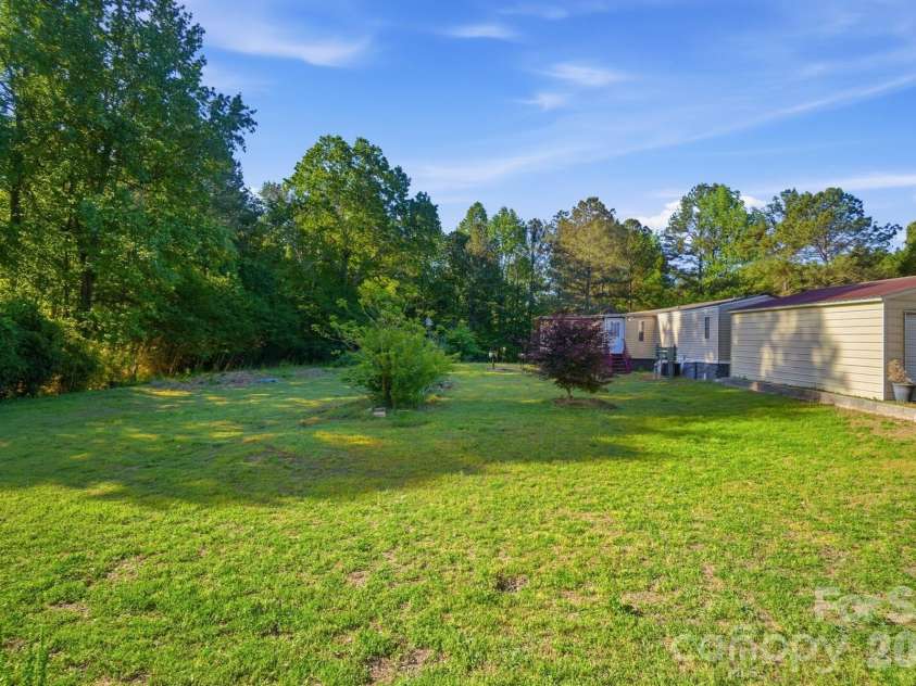 2909 Balkan Drive, York, SC 29745.  MLS# CAR4374505, YatesRealty ID 15253. 