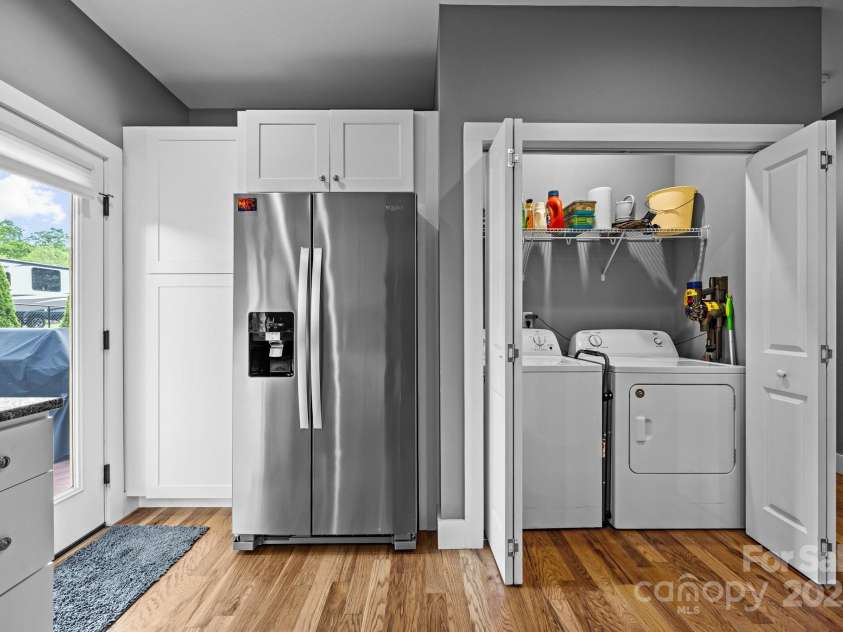 80 New Salem Road, Swannanoa, NC 28778.  MLS# CAR4250323, YatesRealty ID 15255. 