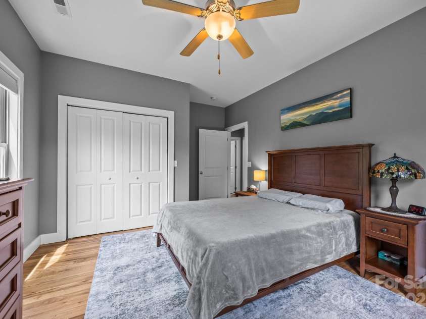 80 New Salem Road, Swannanoa, NC 28778.  MLS# CAR4250323, YatesRealty ID 15255. 