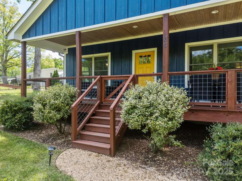 80 New Salem Road, Swannanoa, NC 28778.  MLS# CAR4250323, YatesRealty ID 15255. 