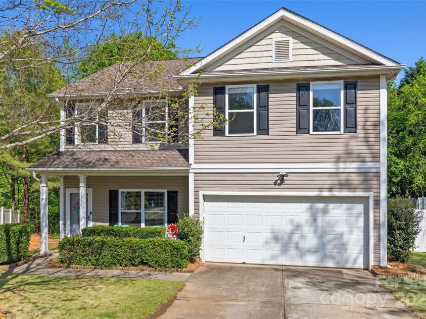 3970 Parkers Ferry Road, Fort Mill, SC 29715.  MLS# CAR4239600, YatesRealty ID 15256. 