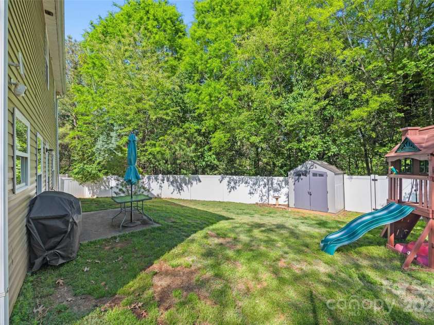 3970 Parkers Ferry Road, Fort Mill, SC 29715.  MLS# CAR4239600, YatesRealty ID 15256. 