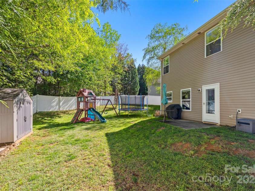 3970 Parkers Ferry Road, Fort Mill, SC 29715.  MLS# CAR4239600, YatesRealty ID 15256. 
