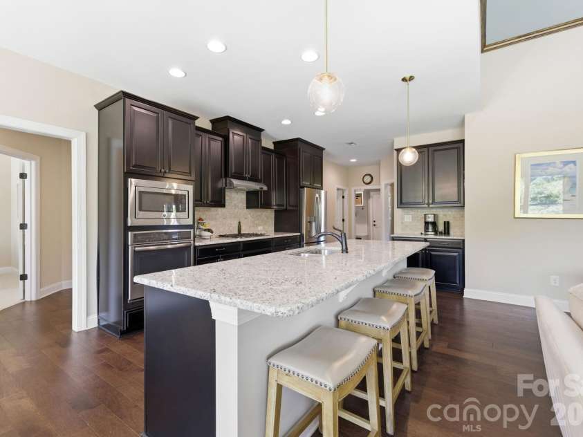 5040 Barcroft Drive, Fort Mill, SC 29707.  MLS# CAR4370986, YatesRealty ID 15256. 