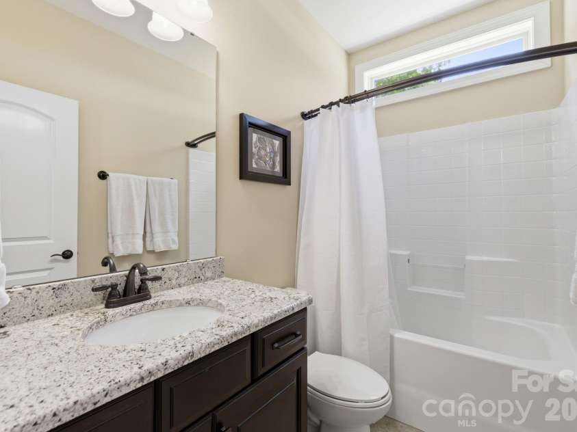 5040 Barcroft Drive, Fort Mill, SC 29707.  MLS# CAR4370986, YatesRealty ID 15256. 