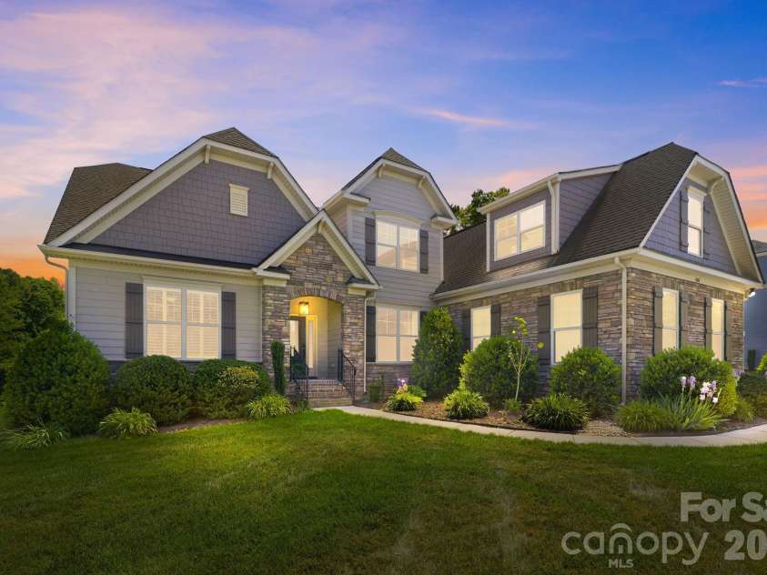 5040 Barcroft Drive, Fort Mill, SC 29707.  MLS# CAR4370986, YatesRealty ID 15256. 