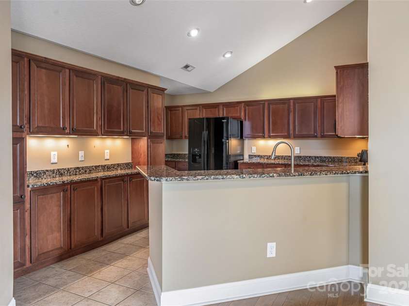 33 Braeburn Way, Flat Rock, NC 28731.  MLS# CAR4254837, YatesRealty ID 15257. 