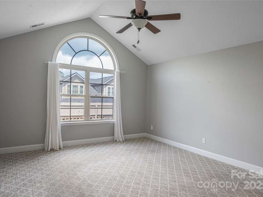 33 Braeburn Way, Flat Rock, NC 28731.  MLS# CAR4254837, YatesRealty ID 15257. 