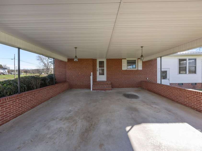 28100 NC HWY 24/27 Highway, Albemarle, NC 28001.  MLS# CAR4334032, YatesRealty ID 15259. 