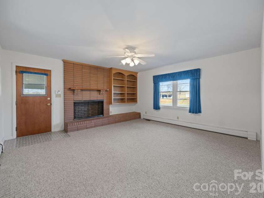 28100 NC HWY 24/27 Highway, Albemarle, NC 28001.  MLS# CAR4334032, YatesRealty ID 15259. 
