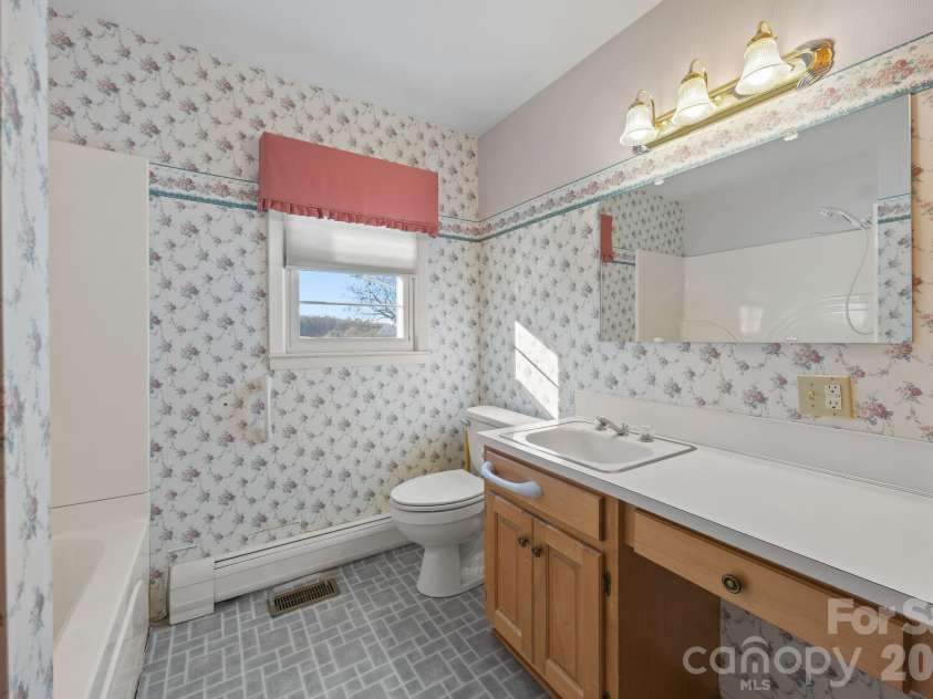 28100 NC HWY 24/27 Highway, Albemarle, NC 28001.  MLS# CAR4334032, YatesRealty ID 15259. 